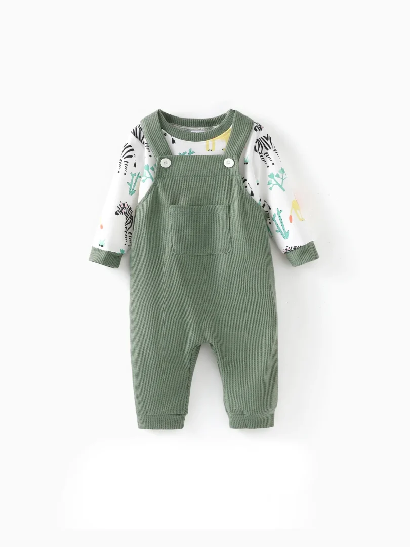 2pcs Baby Boy Childlike Lion and Zebra Pattern Hanging Strap Set